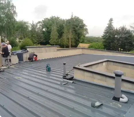 pose de velux Luché-Pringé-1
