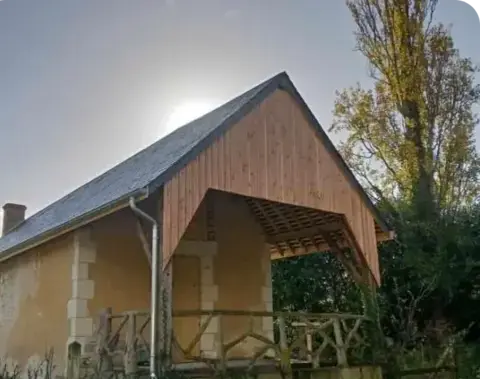 pose de velux Savigné-sous-le-Lude-2